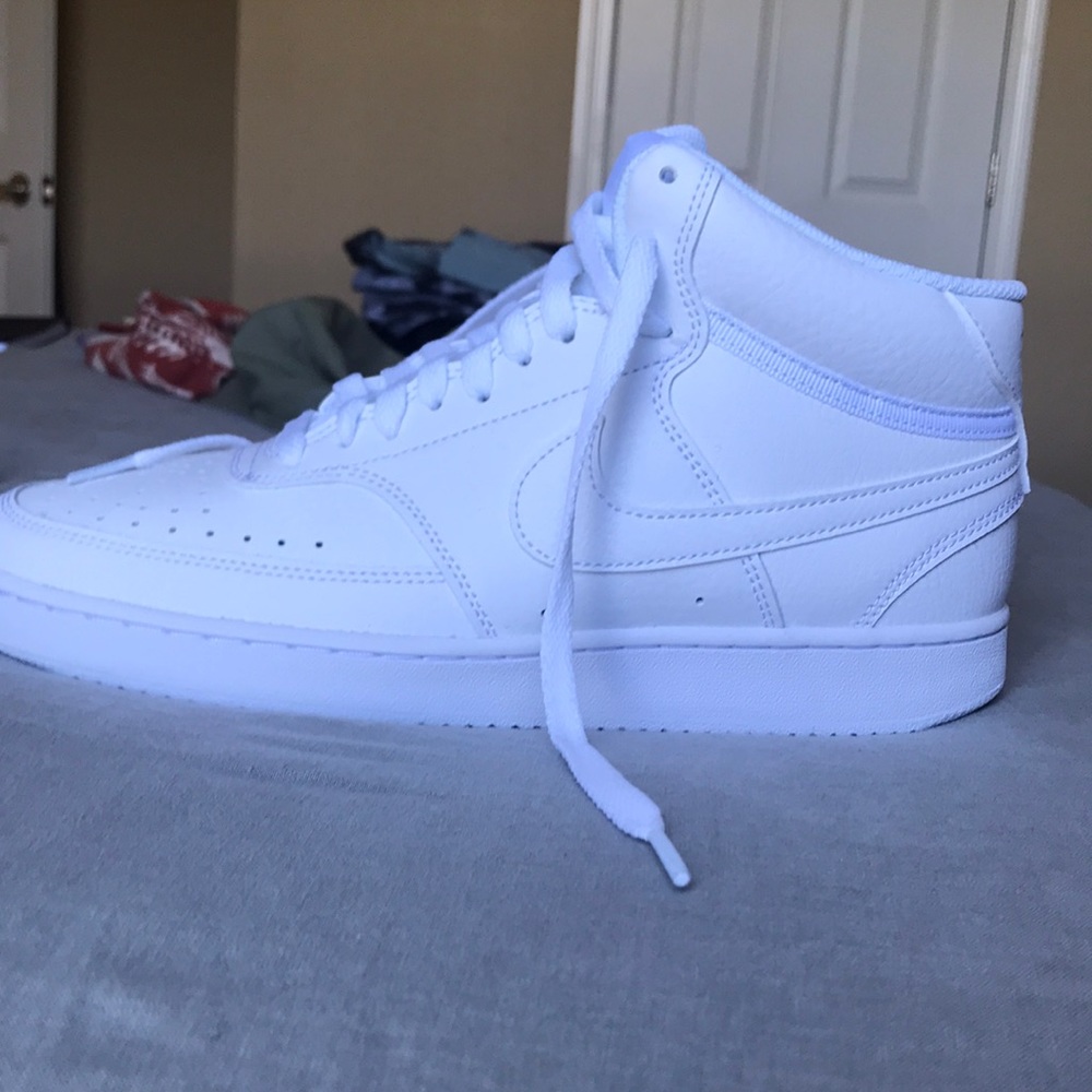 SOLD!! BRAND NEW WOMEN'S NIKE COURT VISION MID SNEAKERS